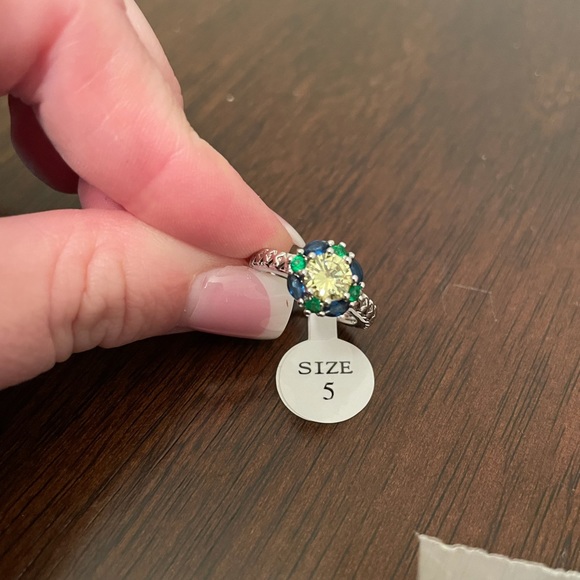 Fragrant Jewels Ring Sz 5 - Picture 5 of 7